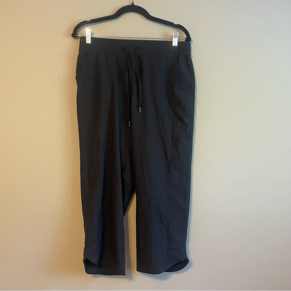 Marika cropped workout tech pants